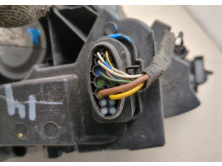 Фара передняя  Volkswagen Jetta 7 2018-2025 правая 