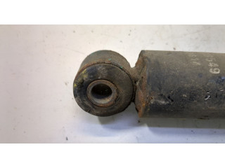 Стойка амортизатора Mitsubishi Montero Sport / Pajero Sport 1996-2008 MR316549