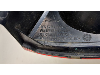 Задний фонарь          