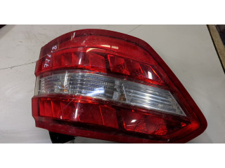 Задний фонарь        Mercedes E W212 2009-2013 