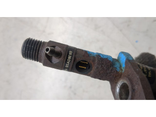 Форсунка топливная Renault Clio 1998-2008 166001137R, 7711497343