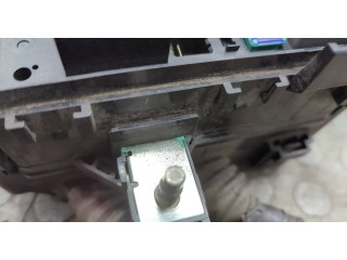 Блок предохранителей Cadillac XT5 2016-2019