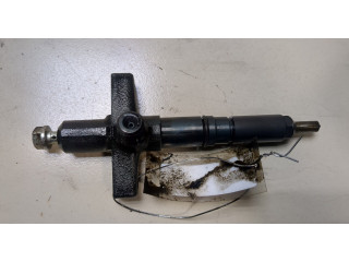 Форсунка топливная Mitsubishi Pajero / Montero 2000-2006