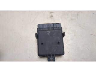 Блок комфорта  Chevrolet Equinox 2017-      13517920  