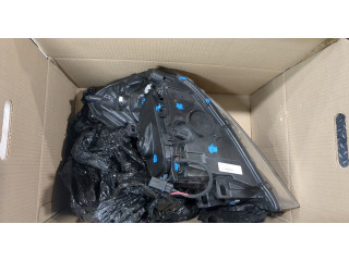 Фара передняя  Volvo V60 2010-2018 правая 