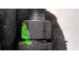 Форсунка топливная Mitsubishi Montero Sport / Pajero Sport 1996-2008