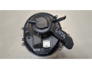 Моторчик печки Volvo V70 2001-2008