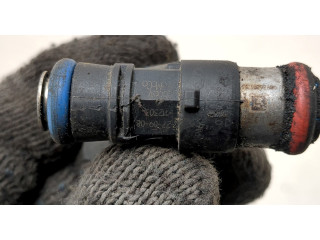 Форсунка топливная  Mazda CX-9 2007-2012    CY0113250     