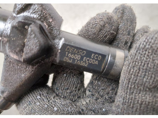 Форсунка топливная  Nissan Pathfinder 2004-2014    16600EC00A     