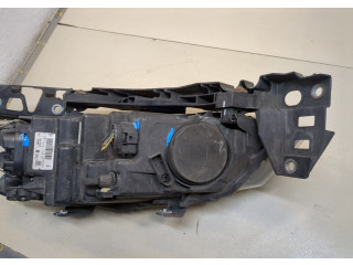 Фара передняя  Volkswagen Polo 2009-2014 правая 