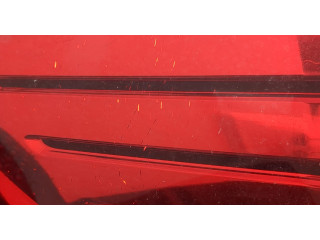 Задний фонарь          