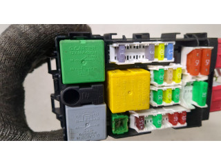 Блок предохранителей  Peugeot 5008 2017-2020      9665492680   