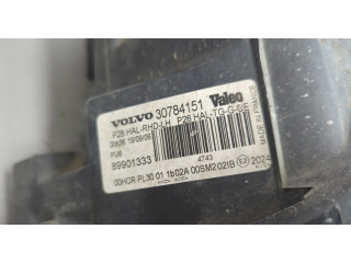 Фара передняя  Volvo XC90 2002-2014 левая 