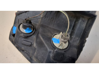 Фара передняя Mitsubishi Pajero / Montero 2000-2006 правая