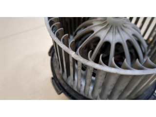 Моторчик печки Audi A5 (8T) 2007-2011 8K0820521, F011500024 8K0820521, F011500024