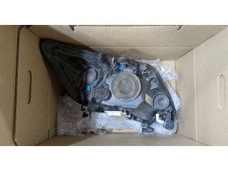 Фара передняя  Ford Kuga 2008-2012 левая 