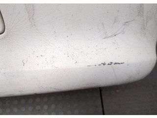 Бампер  Peugeot 406 1999-2004 задний    7410H4