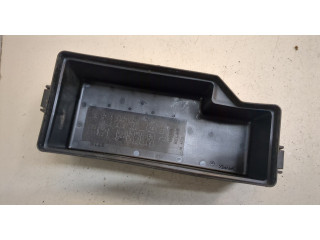 Крышка блока предохранителей Nissan Pathfinder 2004-2014