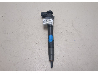 Форсунка топливная  Skoda Octavia (A7) 2013-2023    04L130277BF     