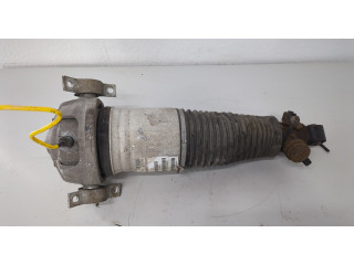 Стойка амортизатора Volkswagen Touareg 2002-2007 7L6616019A