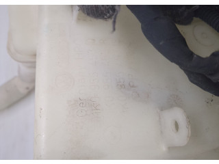 Бачок омывателя Volkswagen Golf 5 2003-2009