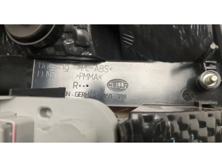 Задний фонарь