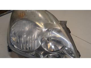 Фара передняя Toyota Corolla Verso 2002-2004 правая