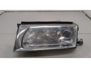 Фара передняя  Skoda Octavia Tour 1996-2011 правая 