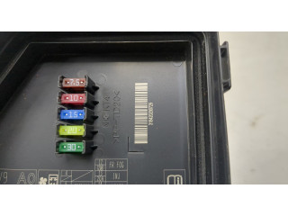 Крышка блока предохранителей  Acura ILX 2012-2025         