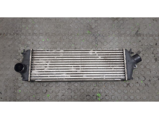 Интеркулер Nissan Primastar 2.0 8200411160