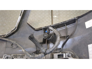 Бампер  Skoda Yeti 2009-2018 передний   5L0807221H, 5L0807061A