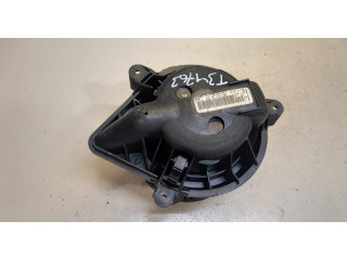 Моторчик печки Peugeot 607