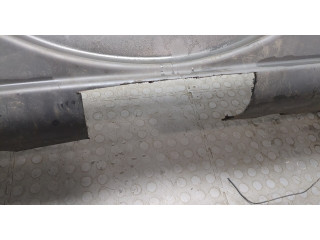 Бампер  Jeep Liberty 2002-2006 задний   