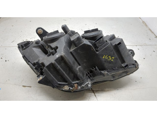 Фара передняя Mercedes C W204 2006-2015 левая