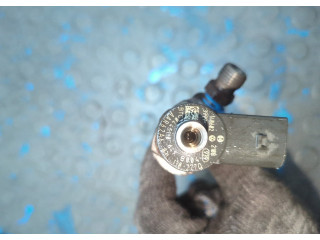 Форсунка топливная  Skoda Yeti 2009-2018    03L130277Q, 03L130855CX, 0445110467     