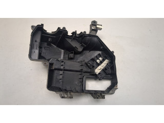 Корпус блока предохранителей  Audi A6 (C6) 2005-2011      4F1907355A     3