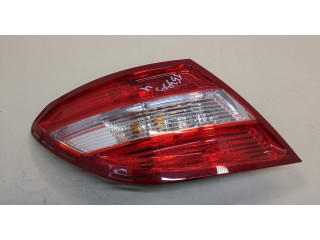 Задний фонарь          