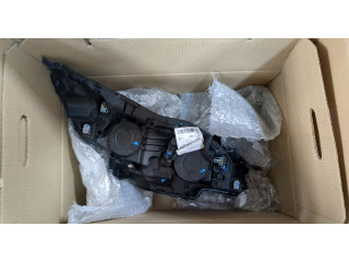 Фара передняя  Peugeot 508 2010-2018 левая 