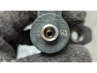 Форсунка топливная  KIA Sorento BL 2002-2011    338004A500, 0445110275     