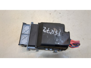 Блок предохранителей  Chevrolet Orlando 2011-2015      13222786   