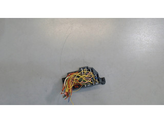 Блок предохранителей Dacia Duster 7703297597 1.5