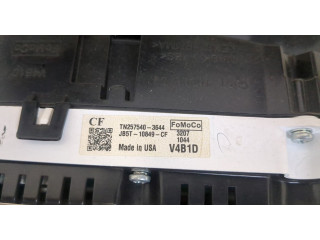 Панель приборов  Ford Explorer 2015-2019       jb5t10849cf     