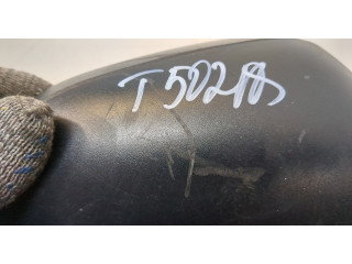 Зеркало боковое Mitsubishi Carisma правое