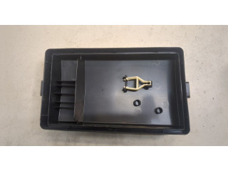 Крышка блока предохранителей Skoda Octavia (A7) 2013-2023