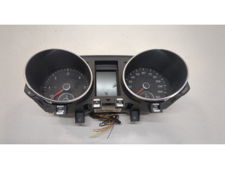 Панель приборов  Volkswagen Golf 6 2009-2012            