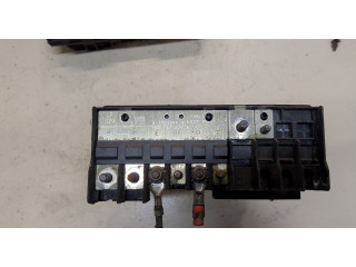 Блок предохранителей Skoda SuperB 2008-2015 1K0937125D