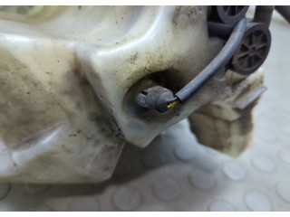 Бачок омывателя  Volvo XC90 2002-2014    