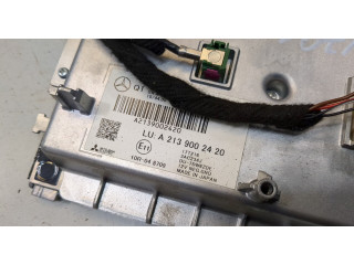 Дисплей бортового компьютера  Mercedes E W213 A2139002420       