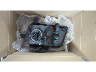 Фара передняя  Chevrolet Camaro 2009-2013 правая 