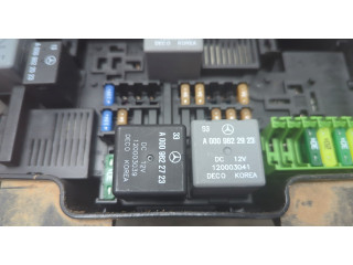 Блок предохранителей  Mercedes GLC X253 2015-2022      A2229063202, A2135400124   